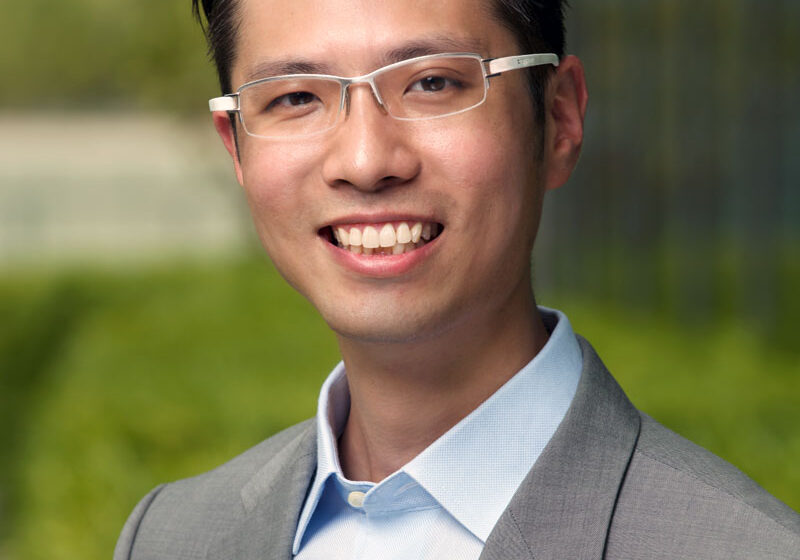 Dr Kelvin Khng